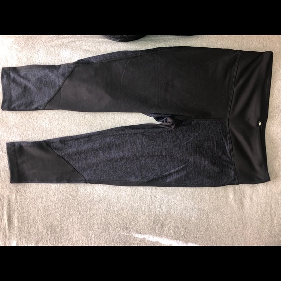 Yogalicious Athletic Leggings - Picture 2 of 2